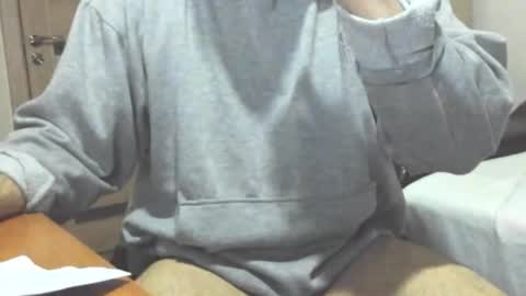 Laz online show from October 24, 9:37 pm