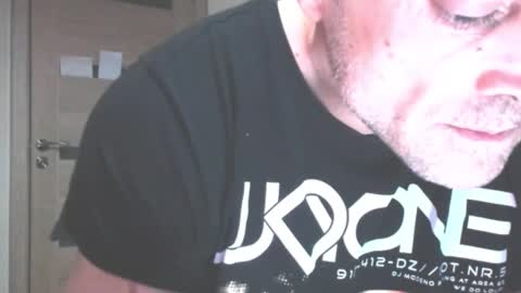 Laz online show from December 14, 10:16 pm