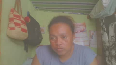 Snapshot of carinesexy69 chatting on February 6, 10:04 am carinesexy69 online show from February 6, 10:04 am