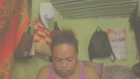 Snapshot of carinesexy69 chatting on February 27, 8:56 am carinesexy69 online show from February 27, 8:56 am