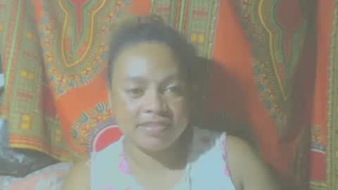 Snapshot of carinesexy69 chatting on February 27, 1:19 am carinesexy69 online show from February 27, 1:19 am