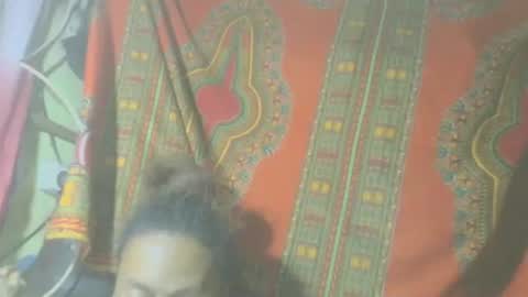 Snapshot of carinesexy69 chatting on February 26, 2:19 am carinesexy69 online show from February 26, 2:19 am