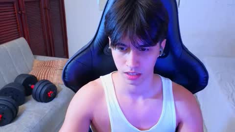 carl_dixon online show from October 25, 10:21 pm