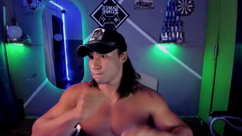 Carl online show from March 12, 4:19 am