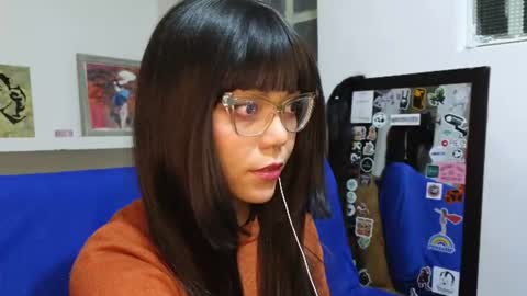 Lizzie online show from July 14, 10:48 pm