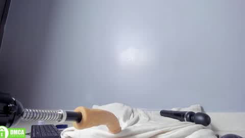 Snapshot of carla_rossi chatting on February 19, 9:47 pm Carla online show from February 19, 9:47 pm