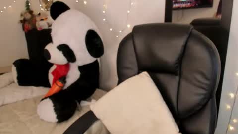 Carla online show from December 15, 5:25 am