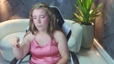 Carla  online show from October 6, 3:41 pm