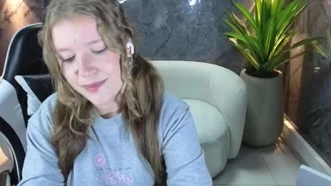 Carla  online show from October 29, 1:24 pm