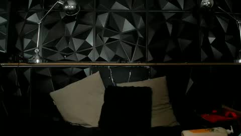 Snapshot of carlamarrinson chatting on February 24, 1:31 pm carlamarrinson online show from February 24, 1:31 pm