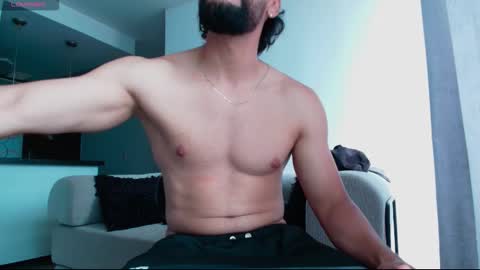 sebasfit online show from October 12, 7:05 pm