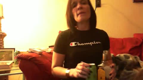 Snapshot of carleyquinn42183 chatting on December 6, 1:06 pm Carley online show from December 6, 1:06 pm