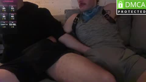 carlhung 69 hairy friends gay bi online show from December 2, 12:01 am