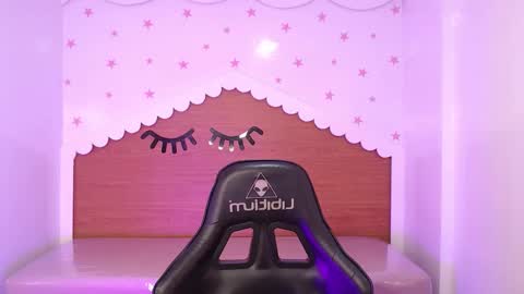 CARLYE   online show from October 15, 3:10 am