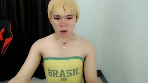 carlo_bigcock69 online show from October 20, 4:01 pm