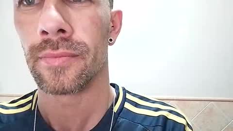 carlosrm440882 online show from February 21, 5:27 pm