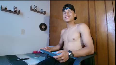carloz_perez online show from September 23, 5:19 pm