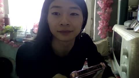 CarlyJoy online show from December 2, 9:07 am