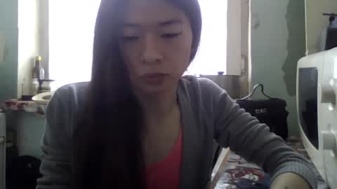 CarlyJoy online show from March 5, 8:32 am