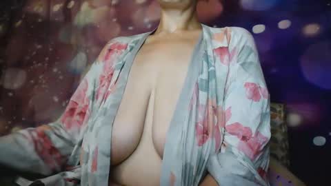 Carly Smiles online show from September 30, 10:37 am