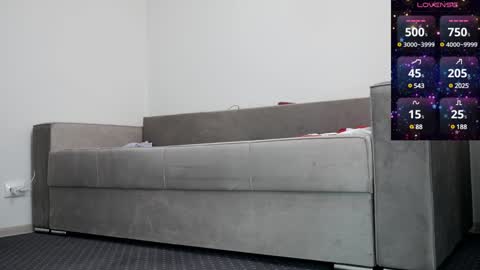 Snapshot of carmela_fox chatting on March 6, 11:25 am Carmela online show from March 6, 11:25 am