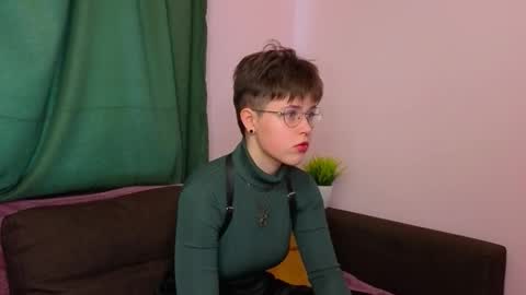 becky online show from October 5, 9:29 am