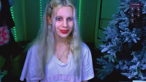 carmen__crybaby online show from December 16, 1:50 pm