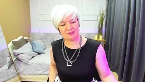 Carmen online show from January 13, 3:01 am