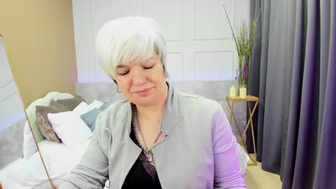 Carmen online show from January 21, 1:50 am