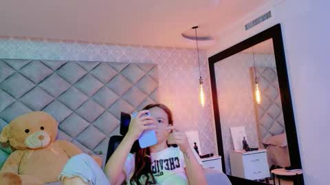 caro_adams1 online show from February 1, 10:56 am
