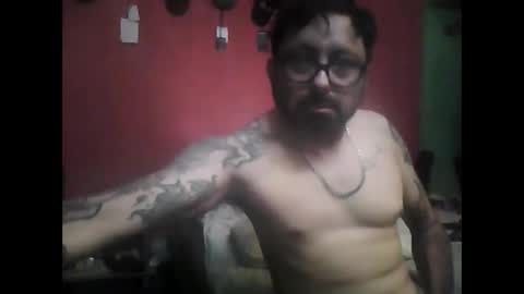 caro_cross420 online show from December 2, 7:07 am