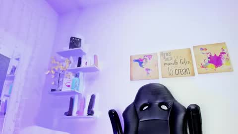 Carolina online show from March 9, 3:32 am