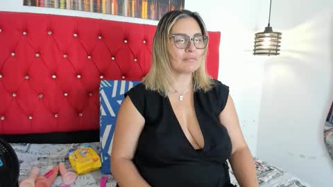 Snapshot of carolinacrus01 chatting on September 14, 4:30 pm Carolina online show from September 14, 4:30 pm