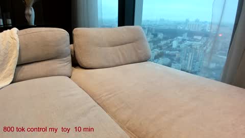 Snapshot of carolinaherera chatting on January 17, 11:06 am Lina.I will online 1 December online show from January 17, 11:06 am