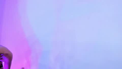 Caroline  Clark online show from May 30, 10:19 pm