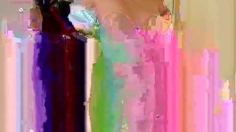 Caroline online show from May 13, 4:05 pm
