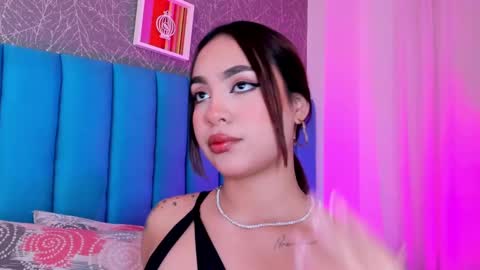 CarolineeGarcia online show from March 8, 5:49 am