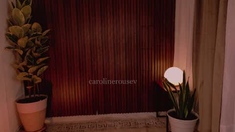 carol  online show from April 16, 9:39 pm