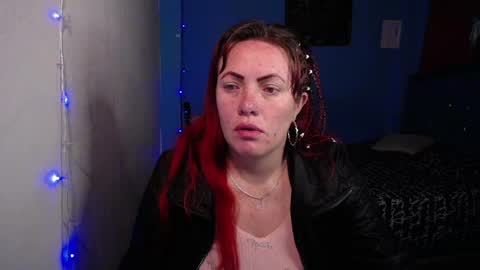 Carolinhe  online show from March 30, 11:43 am