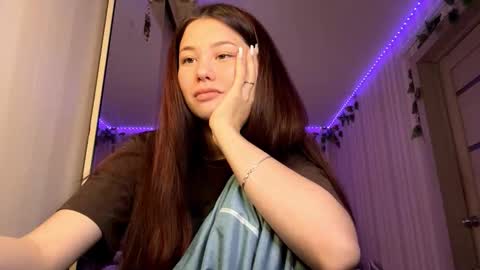 Emma online show from December 19, 7:04 am