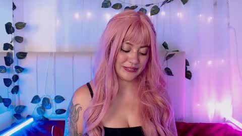    online show from February 18, 10:47 pm