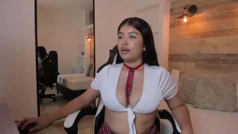 carriepink_ online show from September 27, 2:26 pm