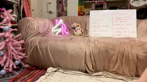 cartierosee online show from December 2, 5:41 am