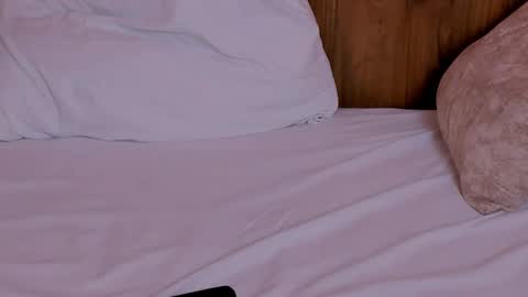 Snapshot of casandra_busting chatting on February 22, 10:31 pm Casandra online show from February 22, 10:31 pm