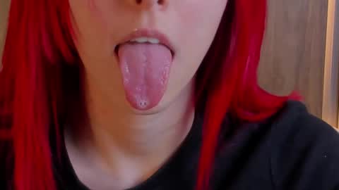 Snapshot of casandra_busting chatting on February 5, 7:20 pm Casandra online show from February 5, 7:20 pm