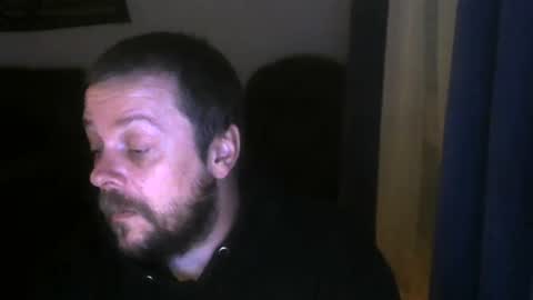 Snapshot of caseurdecue chatting on December 4, 1:30 am AllenGallant online show from December 4, 1:30 am