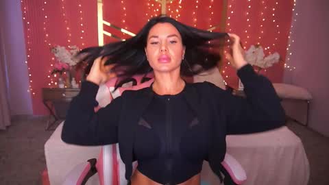 casey_min online show from March 28, 2:29 pm