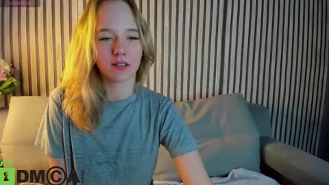 Casey sweeet online show from October 2, 1:04 am