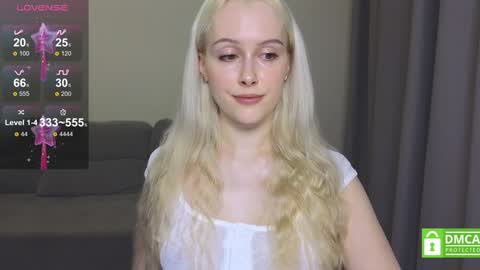 Snapshot of caseylabow chatting on February 6, 11:31 am My name is Casey... Nice to meet you I will be happy to have funthumbs up please its important online show from February 6, 11:31 am