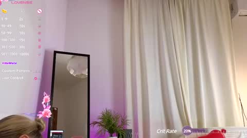 Snapshot of caseyrobbinss chatting on February 20, 2:57 pm Casey Robbins online show from February 20, 2:57 pm